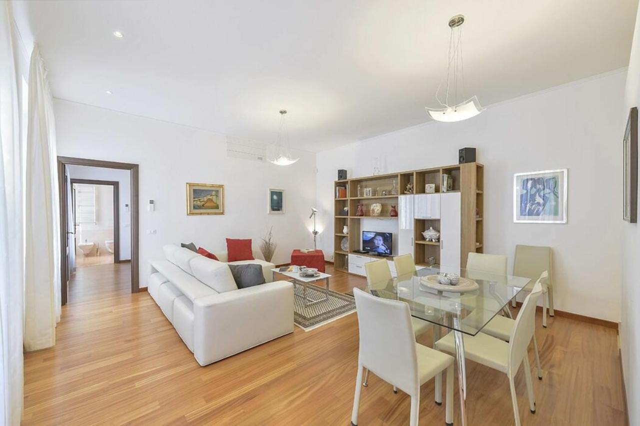 Apartamento Palazzo Anselmi By Halldis