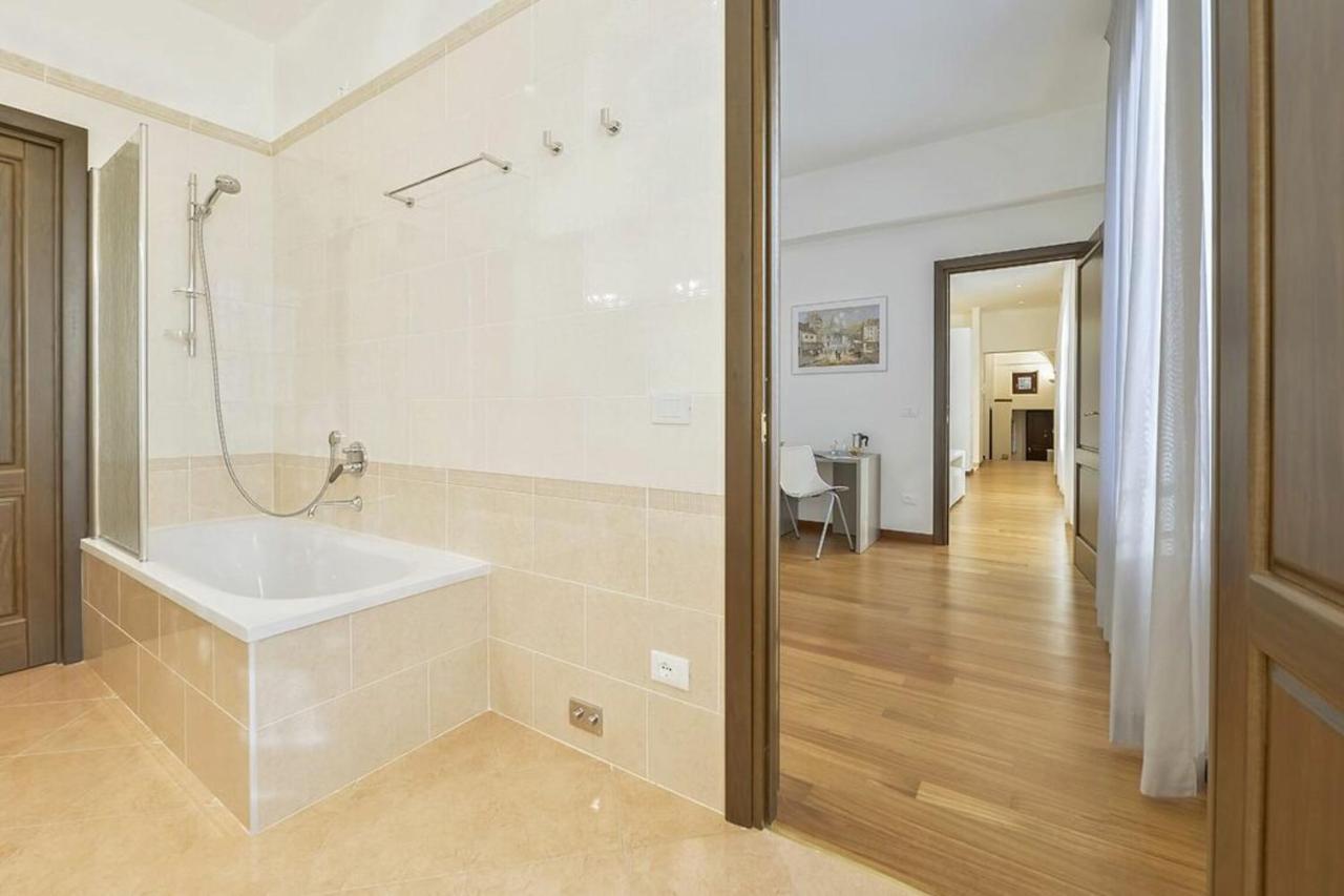 Palazzo Anselmi By Halldis * Florencia
